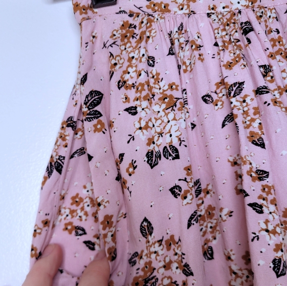 2/$30 🌻 | Minkpink | Pink Floral Button Skirt - Picture 8 of 13